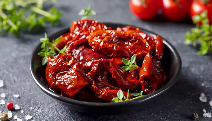 گوجه فرنگی خشک شده